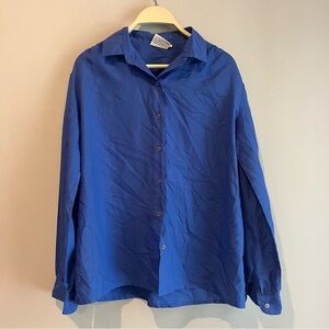 Women’s long sleeve Blue Button Up collar Blouse Grand Isle Size 12 Large